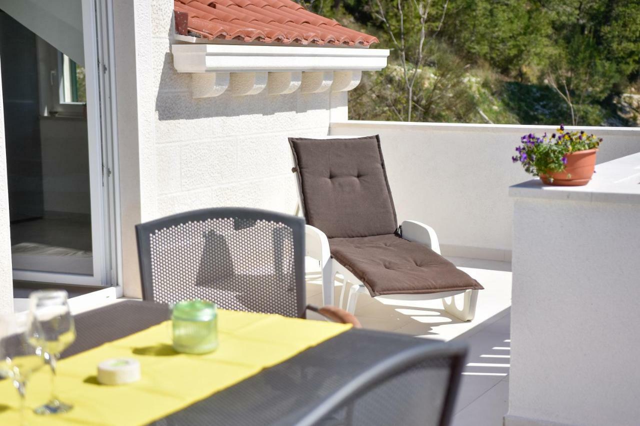 Villa Mar 1 - Luxury Apartments Pucisca Luaran gambar